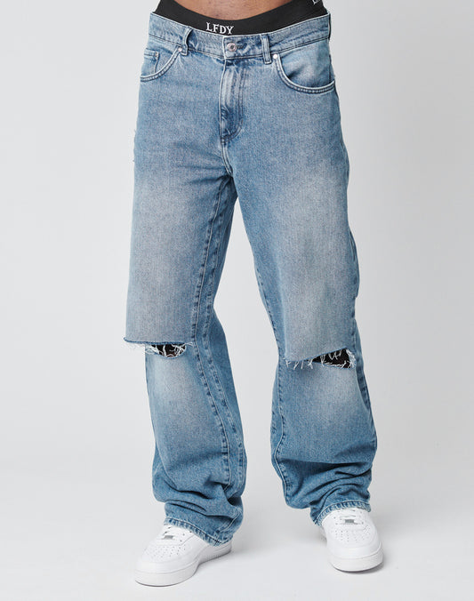 Oversize Ripped Denim