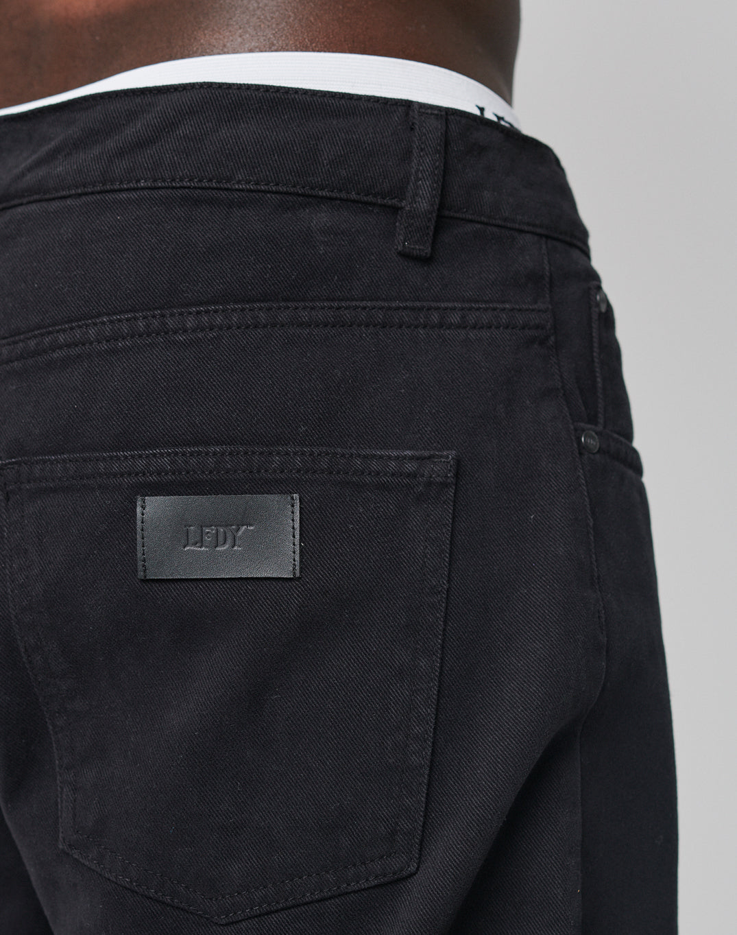 Regular Denim