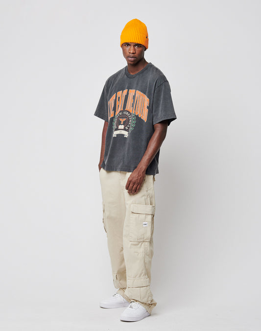 Live Fast Die Young Tee