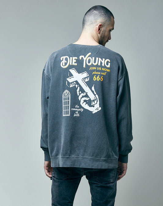 DIE YOUNG 666 OVERSIZE SWEATER 2.0